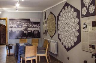 Pomysły na majówkę 2024: odwiedź Centrum Koronki Koniakowskiej!