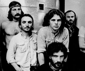 Krzak rozkwitł na Staromiejskiej. Legenda blues-rocka uhonorowana w Katowicach