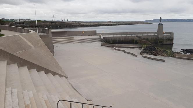 Dun Laoghaire Baths