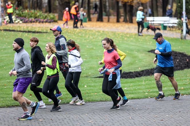 Sobotni parkrun w Katowicach przyciągnął tłumy. W tym biegu nigdy nie będziesz ostatni! GALERIA