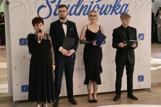 Studniówka Powiatowego Zespołu Szkół w Chęcinach