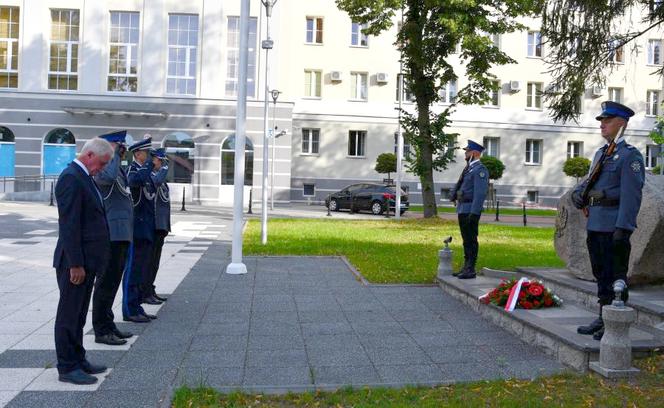 Święto policji inne niż zwykle. Tak wyglądały obchody w Białymstoku [ZDJĘCIA]