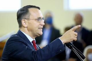 Sikorski grozi Kaczyńskiemu komornikiem