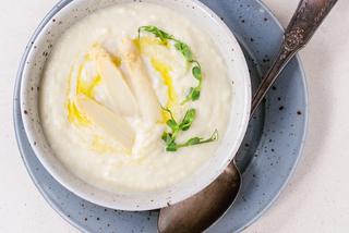 Zupa krem z białych szparagów: prosty przepis