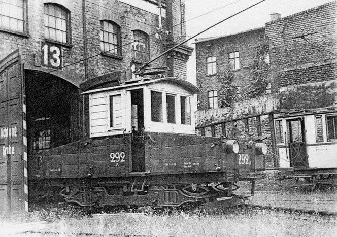 Zabytkowa zajezdnia tramwajowa w Bytomiu na starych zdjęciach
