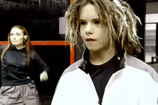 Tak dziś wygląda chłopak z dredami z hitu Freestyler. Jest nie do poznania!