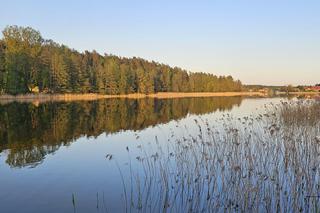 Zmodernizowana plaża na Mazurach przyciąga wielu turystów. Z jakich atrakcji można korzystać? Zobacz zdjęcia!