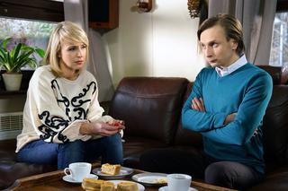 Barwy szczęścia odcinek 1876, Krzepiński (Marek Kossakowski), Alicja Umińska (Monika Dryl)