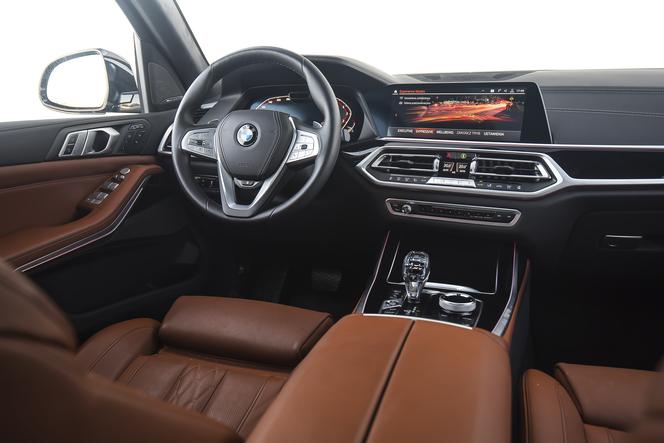 BMW X7 40i xDrive Steptronic 8