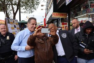 Eric Adams poparł Andrew Cuomo w wyborach na burmistrza NYC