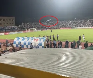 Dantejskie sceny podczas meczu Legii w Kazachstanie! Dziennikarz TVP pokazał porażające nagranie, było naprawdę groźnie