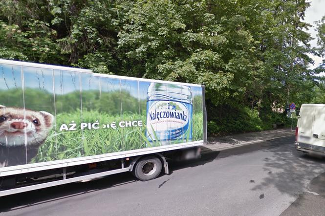 Zakopane, ul. Karłowicza, droga do Kuźnic. Fot. Google Maps