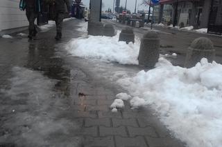 W Białymstoku jest bardzo ślisko. Poradnia ortopedyczno - urazowa przeżywa oblężenie