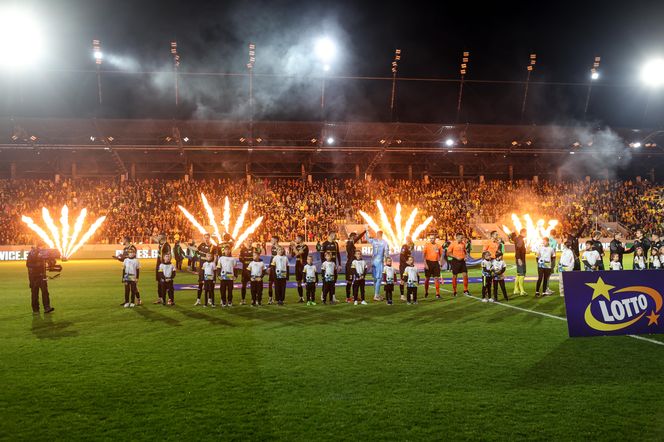 Mecz GKS Katowice - Korona Kielce. Ponad 12 tysięcy kibiców zobaczyło heroiczne zwycięstwo