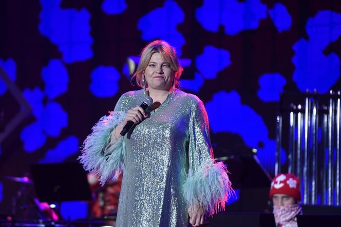 Steczkowska w czerwieni i Margaret w futrze. Tak gwiazdy wystroiły się na koncert 11 listopada [GALERIA]