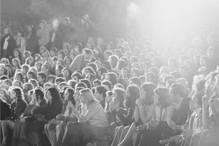 Publiczność w amfiteatrze, 1974-06-26 