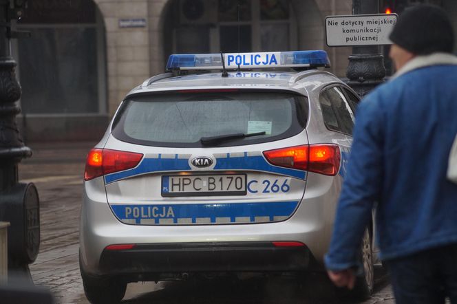 Tajemnicza śmierć małżeństwa w Wrocławiu. Ciała znalazł syn