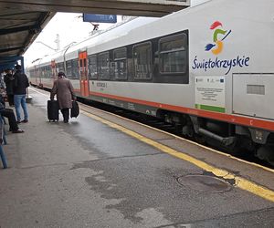 Nowe inwestycje i szybsza podróż do Kielc. Sprawdź, co szykują kolejarze