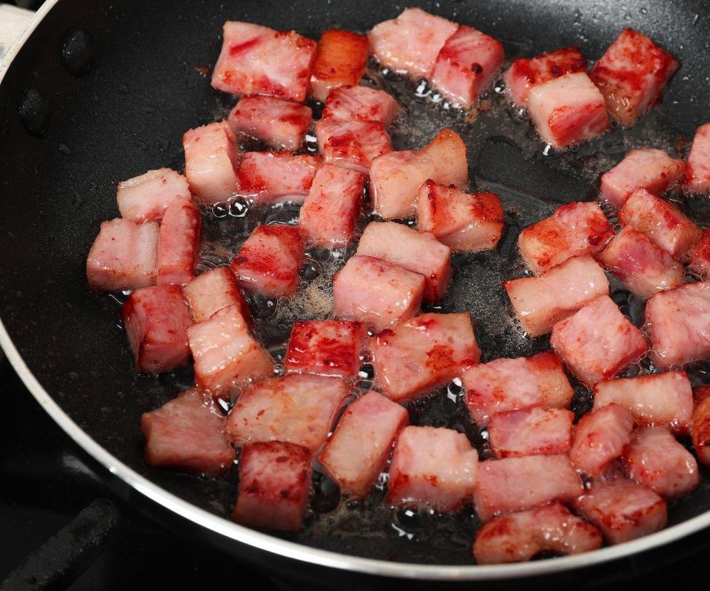 smażony boczek z masłem