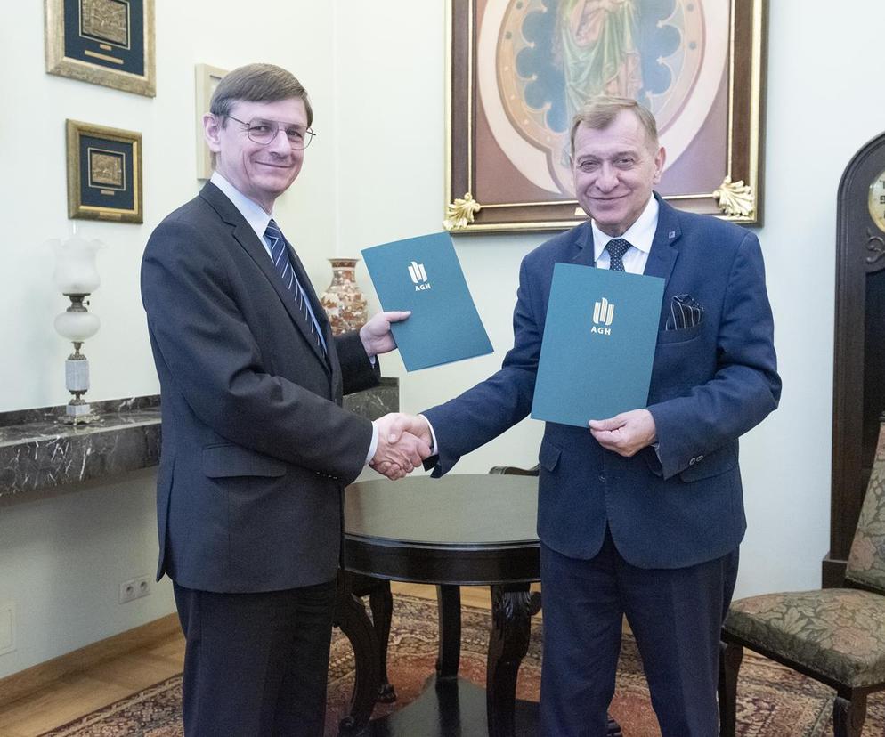 AGH będzie współpracowała z Polską Agencją Kosmiczną. Podpisano porozumienie