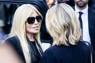 Tak wyglądał  pogrzeb Giorgio Armaniego. Kto pojawił się na ceremonii?