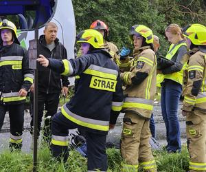 Wypadek w pobliżu Konotopu  - autobus z tirem 