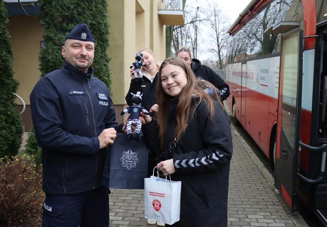 Oddawali krew w szczytnym celu - Za nami 6 w tym roku zbiórka krwi pod KWP