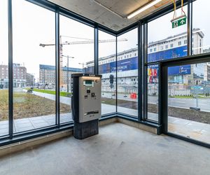 Parking podziemny pod placem Powstańców Warszawy w Warszawie