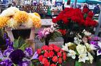 Znicze i kwiaty - sprzedawcy liczą straty