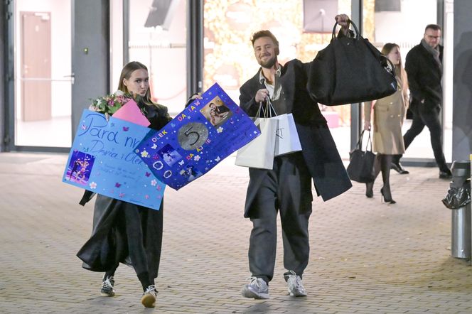 Kulisy "Tańca z Gwiazdami". Zmęczona Bursztynowicz, zakochani Kaczorowska i Rogacewicz. Szok, co zrobił Sikora