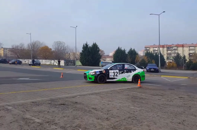 Ostra jazda na Rajdzie Andrzejkowym w Lesznie
