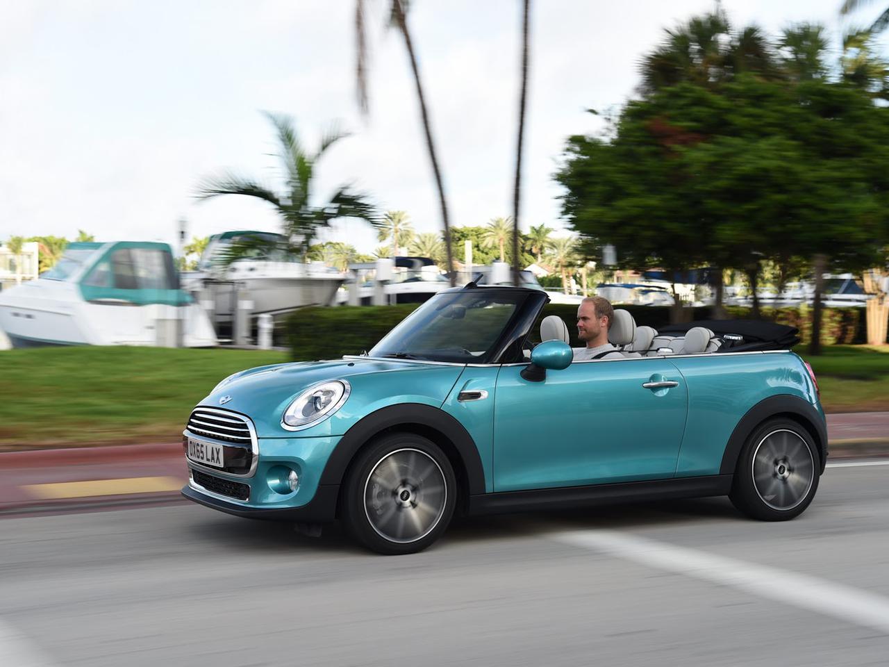 MINI Cabrio