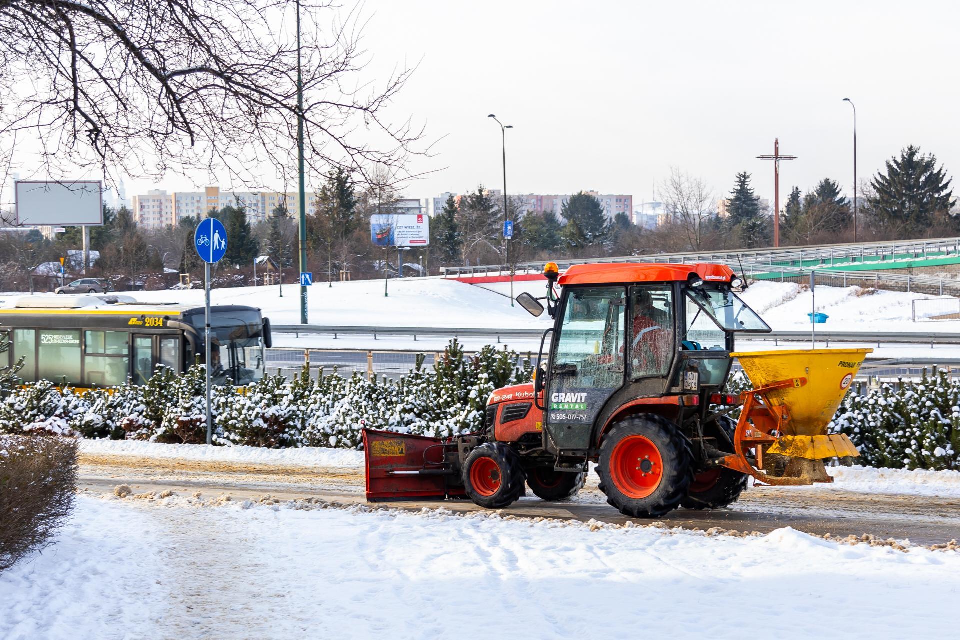 Przyczółek Grochowski - zdjęcia warszawskiego Pekinu. Zobacz, jak wygląda najdłuższy blok w Polsce