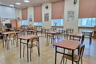Matura 2025 z angielskiego zagrożona? Zdjęcia arkusza i rozwiązania w sieci 