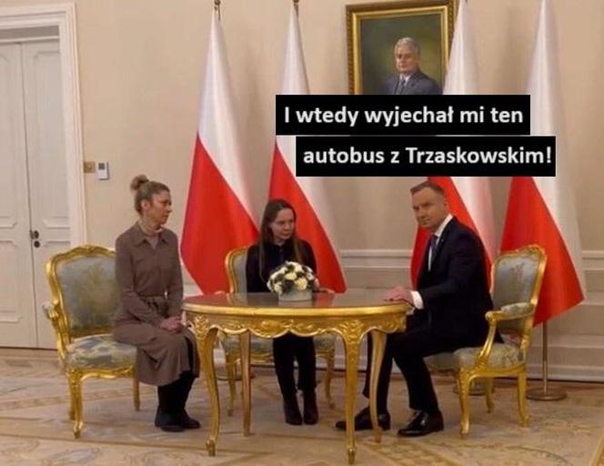 Andrzej Duda stosuje akt łaski na swój sposób