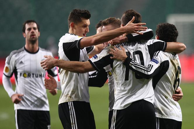 Legia - Ajax przy pełnych trybunach? Jest szansa na odłożenie kary [WIDEO]