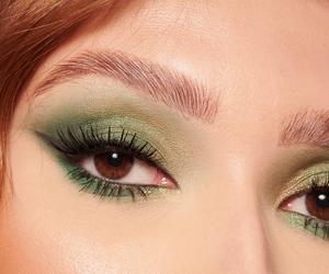 Makijaż prosto z YouTube'a, TikToka, Instagrama!