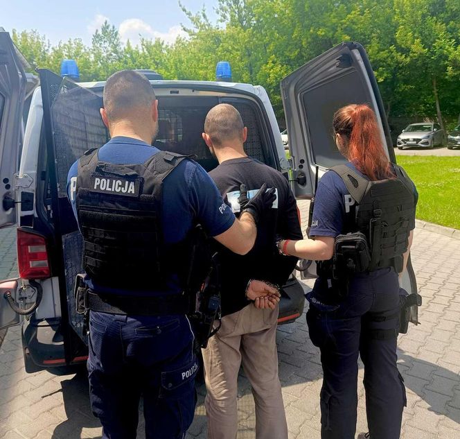 Ogólnopolska akcja policji. Tysiące funkcjonariuszy, ponad 1500 zatrzymanych. Zdjęcia z działań