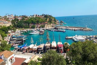 Brama morza Śródziemnego jest idealna na city break. Antalya z pewnością cię nie zawiedzie