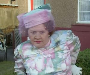 Patricia Routledge, niezapomniana Pani Bukietowa z serialu „Co ludzie powiedzą?”