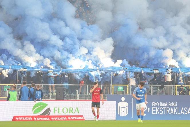 Kibice na Stadionie Śląskim podczas Wielkich Derbów Śląska (16.03.2024)