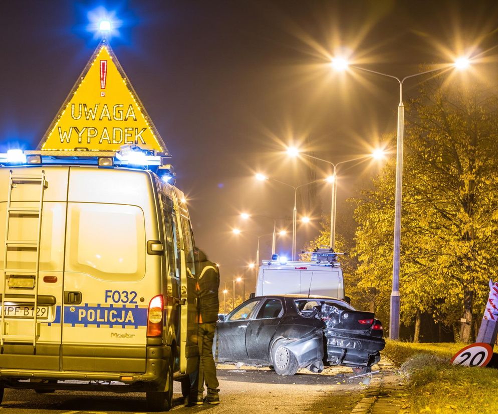 Policja niebezpieczeństwo pogotowie karetka radiowóz wypadek zderzenie przestępstwo zbrodnia