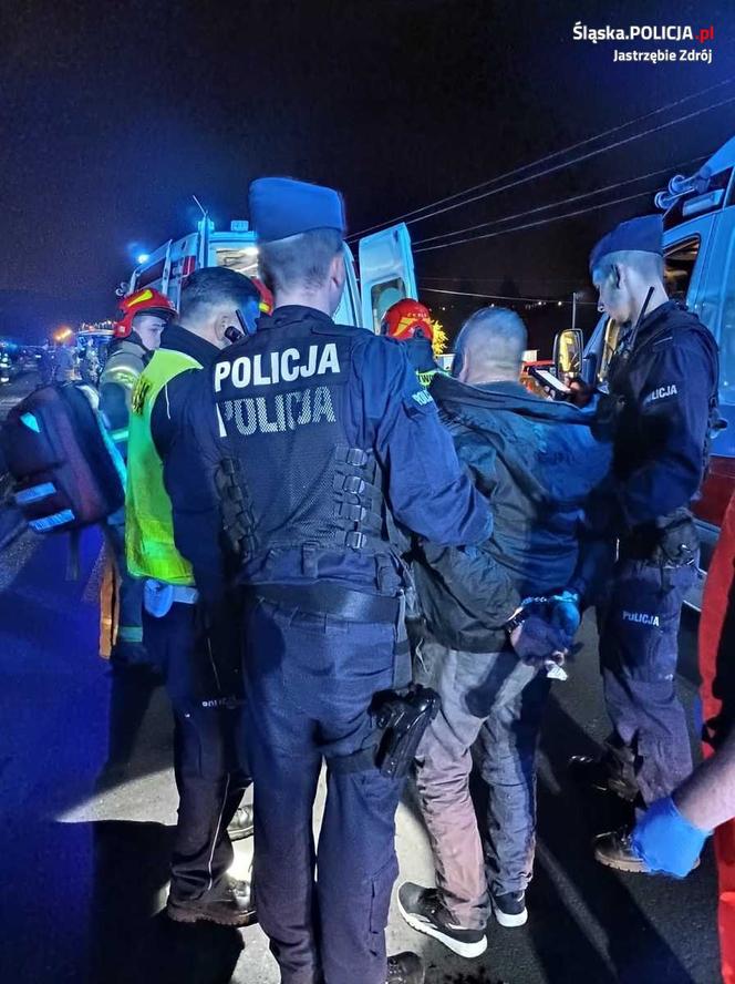 Jastrzębie-Zdrój: Napad z bronią na jubilera i pościg ulicami miasta. Użyto broni