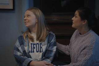 M jak miłość odc. 1804: Kinga (Katarzyna Cichopek), Lenka (Olga Cybińska)