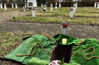 Na jego pogrzeb przyszła tylko jedna osoba. Wyjątkowo przykry widok na cmentarzu 