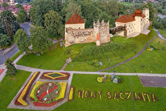 Wizualizacja odbudowanego zamku w Nowym Sączu