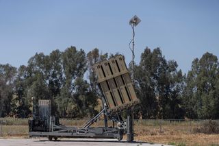 Izraelskie systemy Iron Dome, Proca Dawida i Arrow 3.
