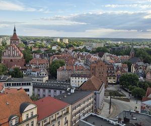 Olsztyn z lotu ptaka. Tak wygląda miasto z wieży ratuszowej
