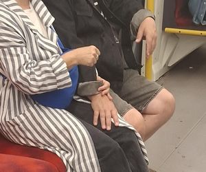 Gabriela Muskala Zbigniew Zamachowski jadą metrem