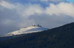 Zima wróciła w Karkonosze. Mróz i śnieg w wysokich partiach gór 